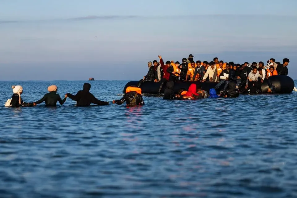 Two Die Trying to Cross English Channel to UK, French Authorities Say