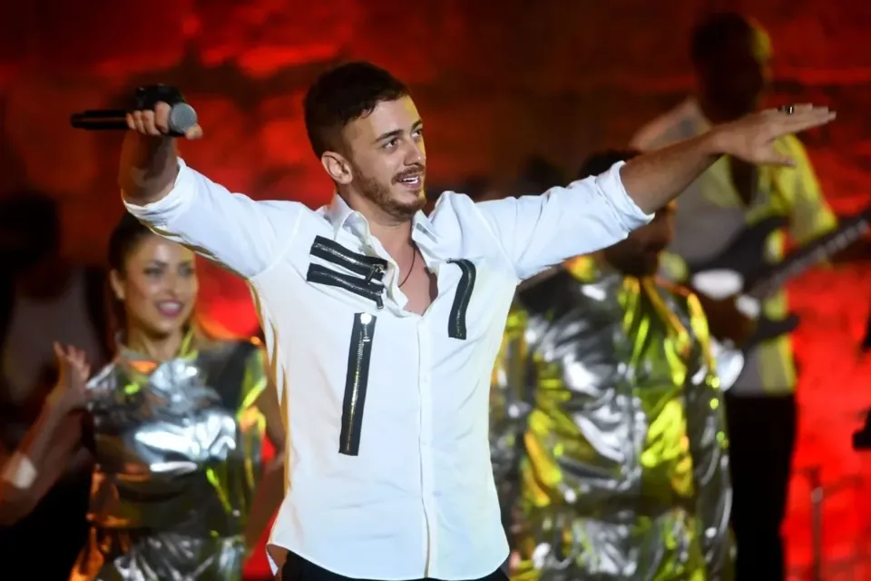 المغني المغربي سعد لمجرد
