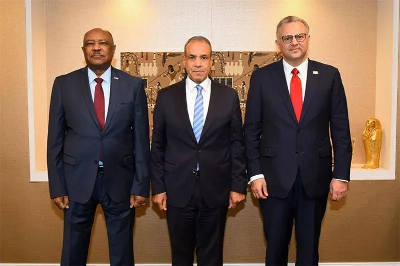مصر والسودان والولايات المتحدة يناقشون جهود إنهاء الحرب في السودان