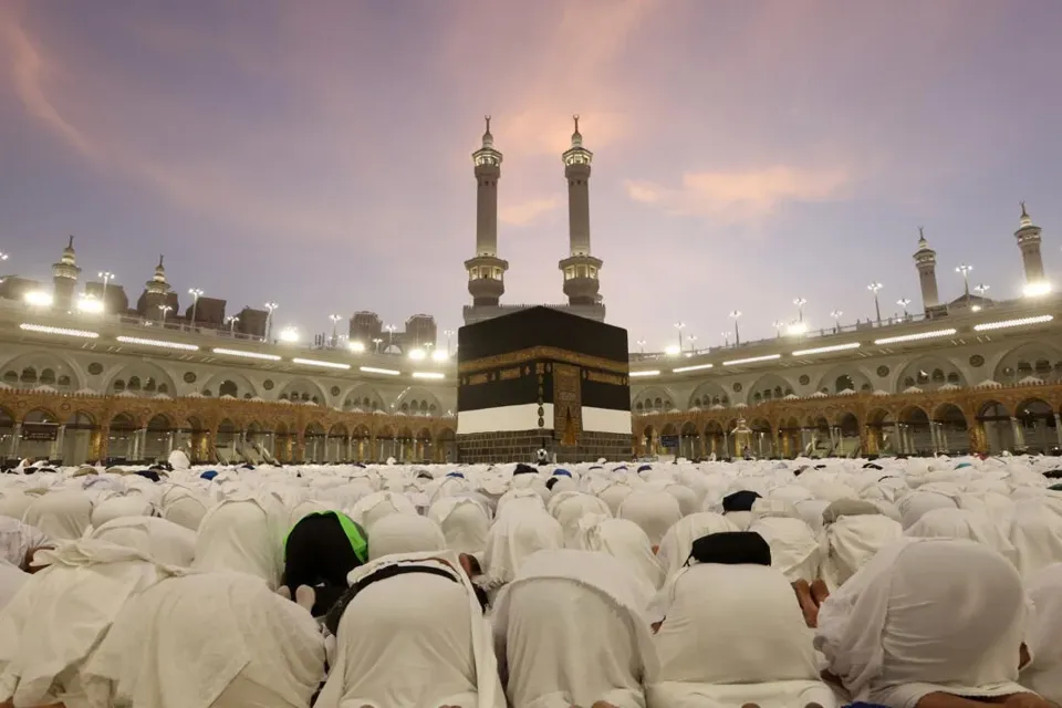 الدفاع المدني السعودي يصدر تنبيهات لمكة وجدة ومناطق أخرى