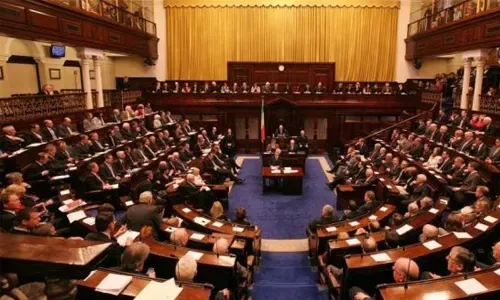 أيرلندا تعلن حالة الطوارئ المناخية