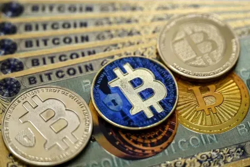 الأسهم الأمريكية ترتفع في معظمها والبيتكوين يسجل مستوى قياسياً جديداً