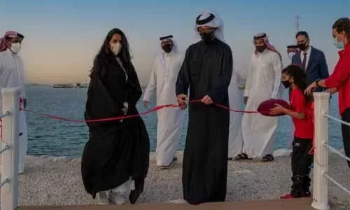 سمو الشيخ خالد بن حمد آل خليفة يفتتح مجمعاً مائياً متكاملاً