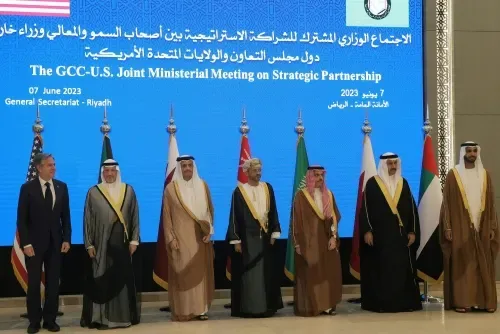 بلينكن: الولايات المتحدة ملتزمة بشراكاتها في الخليج