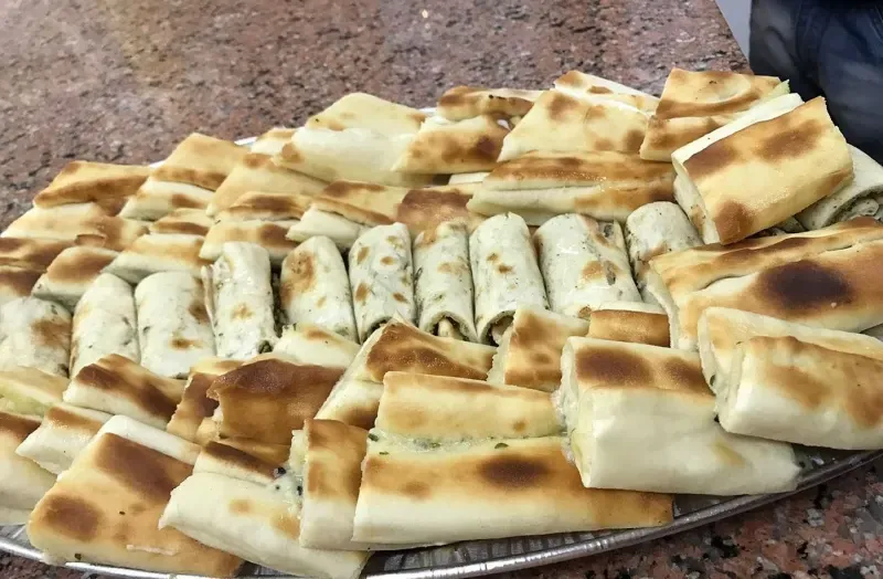 Measures took against pastry shop in Arad using expired materials