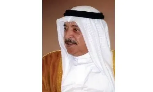 وزير الديوان الملكي يتسلم التقرير المالي المدقق لديوان الرقابة المالية والإدارية