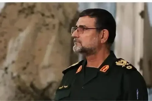 وزير الدفاع الإسرائيلي: مقتل قائد بحرية الحرس الثوري الإيراني في غارة جوية