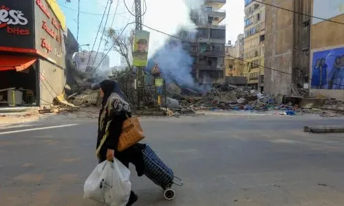 منظمة الصحة العالمية: إجلاء 1000 امرأة وطفل من غزة لتلقي رعاية طبية عاجلة