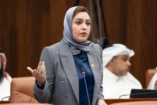 نواب يطالبون بتشديد القواعد المنظمة لبطاقات الائتمان