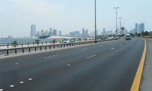 إنجاز أعمال تطوير جسر الشيخ خليفة بن سلمان