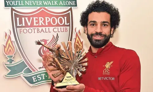 صلاح يفوز بجائزة أفضل لاعب أفريقي