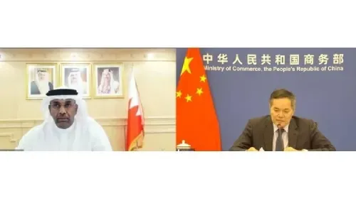 البحرين والصين تستعرضان سبل تعزيز العلاقات الثنائية والتعاون الاقتصادي