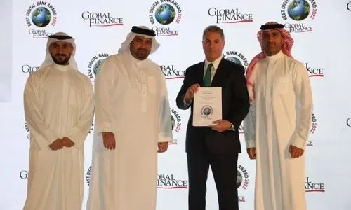 البنك الأهلي المتحد يحصد 8 جوائز عالمية من "غلوبال فاينانس" للتميز في الخدمات المصرفية الرقمية للشركات والمؤسسات