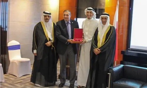 الجمعية البهائية وبرنامج الأمم المتحدة الإنمائي يحتفلان باليوم الدولي للسلام في البحرين