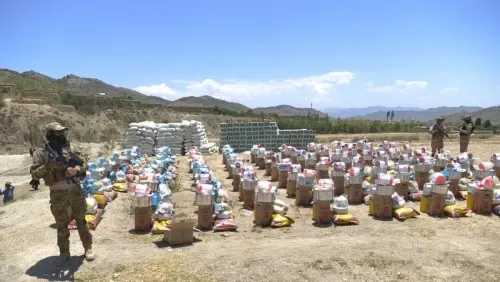 Destruction everywhere, help scarce after Afghanistan quake