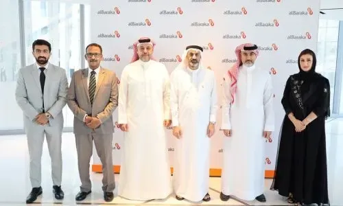 بنك البركة الإسلامي وشركة "ساياكورب عقار" توقعان اتفاقية تمويل