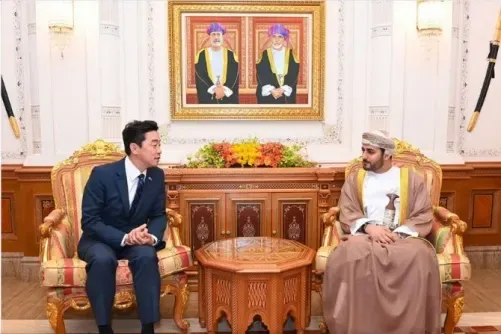 Sultan of Oman receives written message from South Korean President
