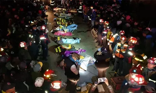 سائق يلوذ بالفرار بعد دهس 18 شخصاً في غواتيمالا