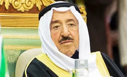 أمير الكويت يحث أطراف النزاع في اليمن على المضي قدماً في محادثات السلام