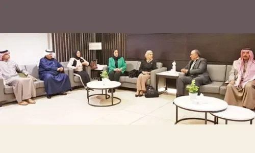 «يجب أن يُسمع الصوت العربي»