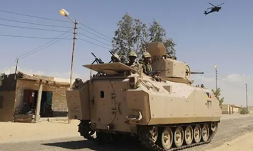 الجيش: مقتل جنديين مصريين في انفجار بسيناء