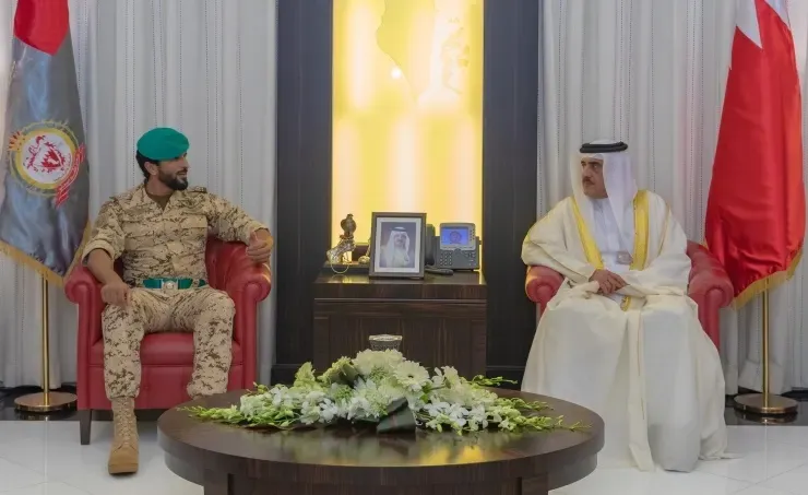 سمو الشيخ ناصر بن حمد يزور جهاز الأمن الوطني