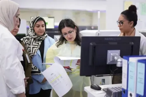 مختبر مجمع السلمانية الطبي يجدد التزامه بالتميز بحصوله على اعتماد ISO 15189