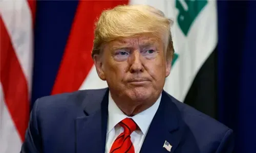 دونالد ترامب يوجه ضربة أخرى لإيران