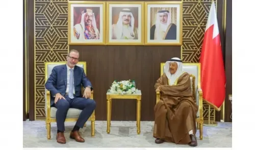 الإشادة بالعلاقات البحرينية الألمانية مع توديع السفير الألماني