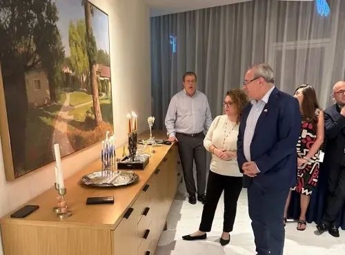 Israel Ambassador hosts Hanukkah festival