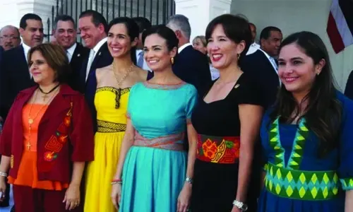 غرزة في الوقت المناسب: صياغة حياة خلف القضبان في بنما