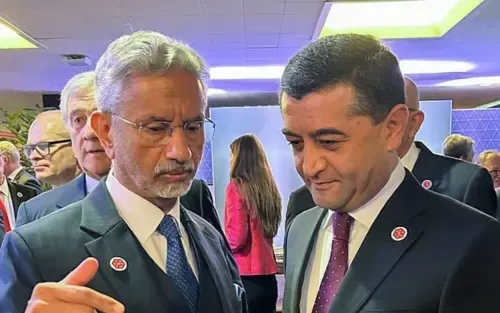 لماذا يزور وزير خارجية أوزبكستان الهند وما أهمية هذه الزيارة؟