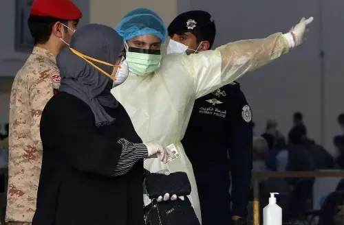 الكويت تسجل حالتي وفاة و553 إصابة بفيروس كورونا