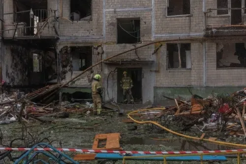 Russian Missile Attack on Kyiv Kills 9, Wounds 28