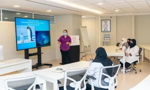 «دانات» تستضيف باحثة بيئية أمريكية