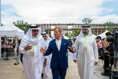 وزراء بحرينيون يزورون أجنحة دولية في إكسبو 2025 أوساكا خلال زيارة ولي العهد إلى اليابان