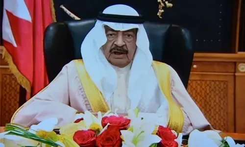 رئيس الوزراء يعيد تشكيل لجنة تقييم تكاليف البنية التحتية