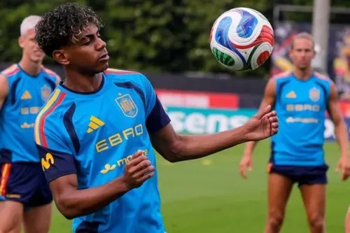 Spain seek strong start against World Cup newcomers Cape Verde