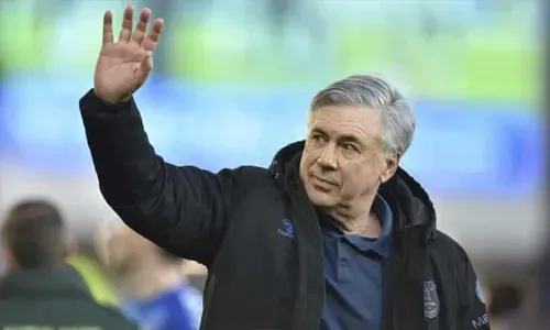 كارلو أنشيلوتي يعود إلى ريال مدريد مديراً فنياً قادماً من إيفرتون