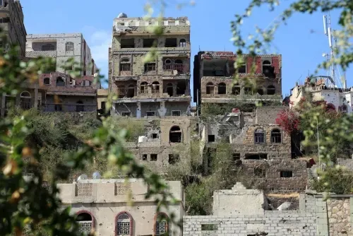 Bahrain welcomes Saudi and Omani efforts to end Yemeni crisis