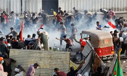 Protesters storm Iran consulate in Karbala