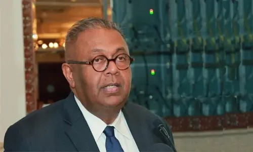 سريلانكا تجري محادثات مع الصين للحصول على قرض بقيمة مليار دولار