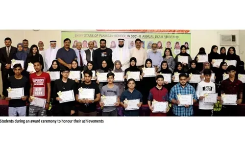 المدرسة الباكستانية تتفوق في نتائج الشهادة الثانوية العامة (SSC II)