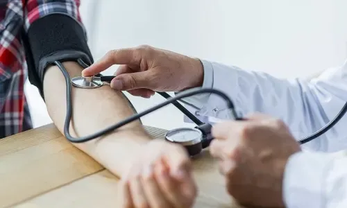 البحرين تخصخص الفحوصات الطبية للعمالة المنزلية قبل التوظيف