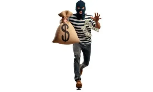 لص ملثم يهاجم حلاقاً ويسرق 300 دينار ويخرب صالوناً في المحرق