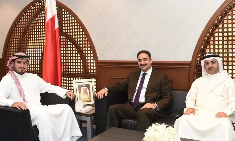 هيئة البحرين للسياحة والمعارض وشركة "إدامة" تتعاونان لتعزيز القطاع السياحي
