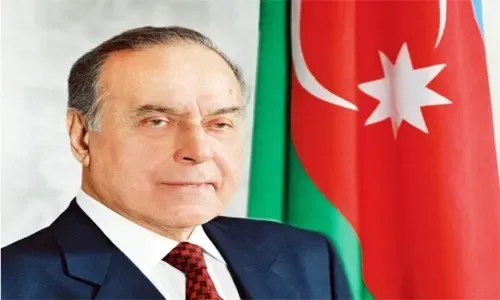 12 December – Memorial day of Heydar Aliyev, the national leader of Azerbaijani people!