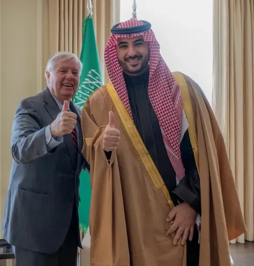 وزير الدفاع السعودي يجري مباحثات رفيعة المستوى في واشنطن لتعزيز العلاقات مع الولايات المتحدة