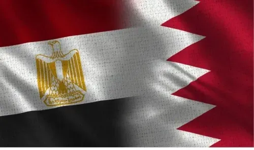 جلالة الملك حمد والرئيس السيسي يبحثان التوترات الإقليمية