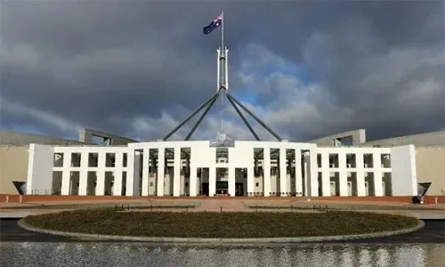 Australia passes anti-terrorism law to strip citizenship